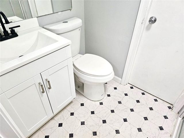 1244 Hickory Wood Drive NE, Woodstock, GA 30188