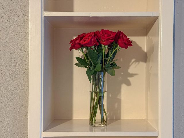 7575 Katy Freeway 77, Houston, TX 77024