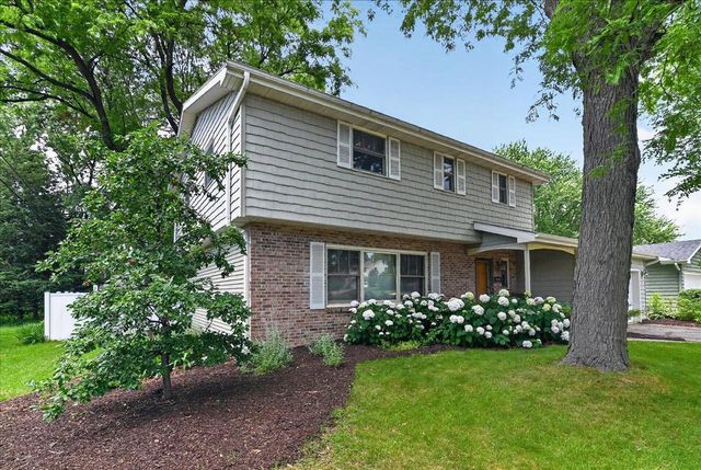 2910 Ravine Drive, Middleton, WI 53562
