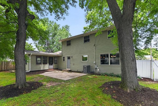 2910 Ravine Drive, Middleton, WI 53562