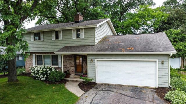 2910 Ravine Drive, Middleton, WI 53562
