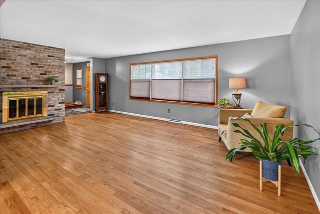 2910 Ravine Drive, Middleton, WI 53562