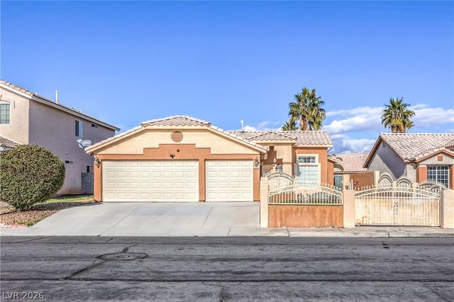 1828 Double Delight Avenue, North Las Vegas, NV 89032
