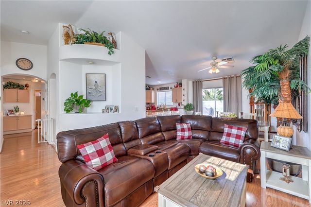 1828 Double Delight Avenue, North Las Vegas, NV 89032