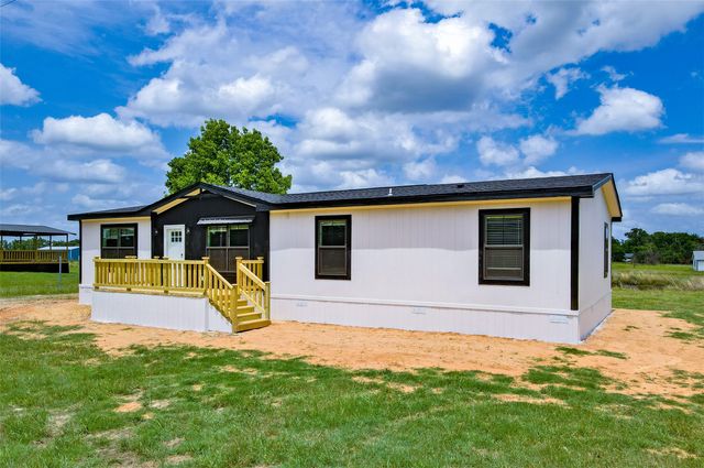 208 VZ County Road 1220, Grand Saline, TX 75140