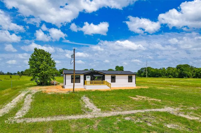 208 VZ County Road 1220, Grand Saline, TX 75140