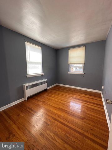 1914 SOLLY AVE, Philadelphia, PA 19152