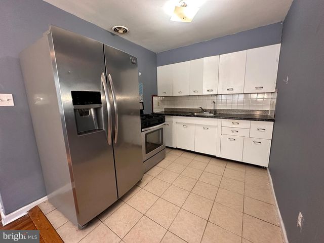 1914 SOLLY AVE, Philadelphia, PA 19152