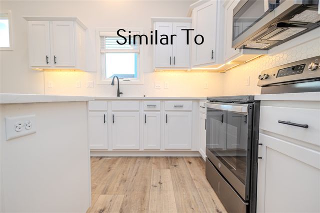 2713 NW Fairfield Drive, Ankeny, IA 50023