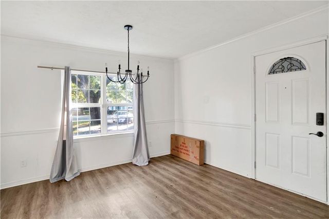 2356 Old Shell Road, Mobile, AL 36607