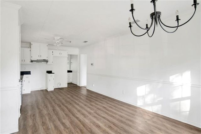 2356 Old Shell Road, Mobile, AL 36607