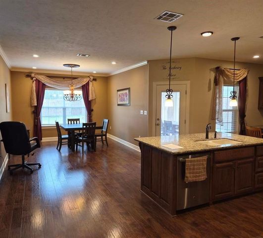 103 Holly Grove Street, Bridge City, TX 77611