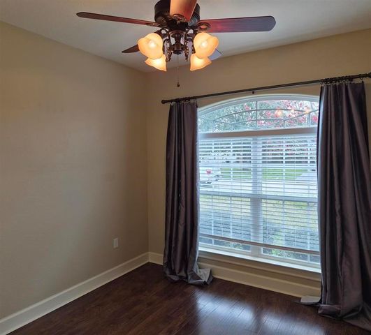 103 Holly Grove Street, Bridge City, TX 77611