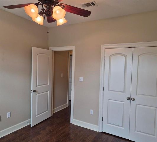 103 Holly Grove Street, Bridge City, TX 77611