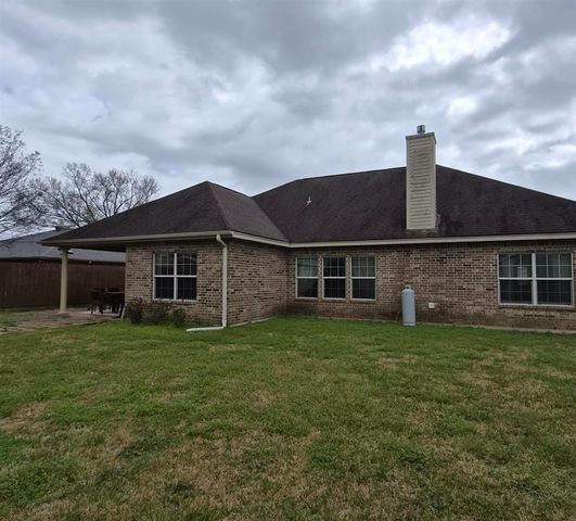 103 Holly Grove Street, Bridge City, TX 77611