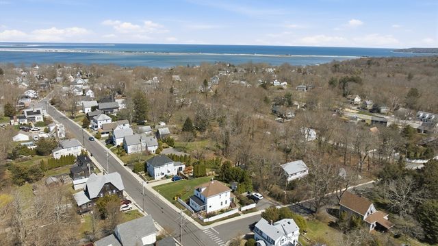 42 Stafford Street, Plymouth, MA 02360