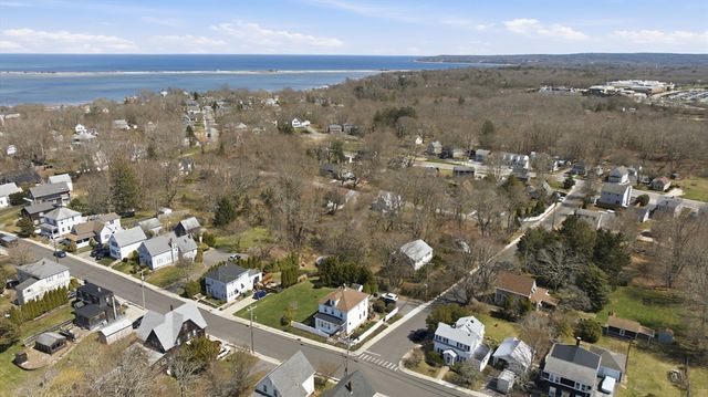 42 Stafford Street, Plymouth, MA 02360