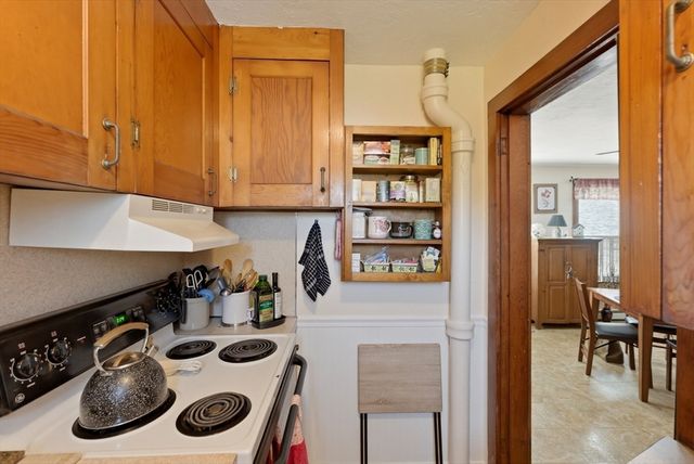 42 Stafford Street, Plymouth, MA 02360