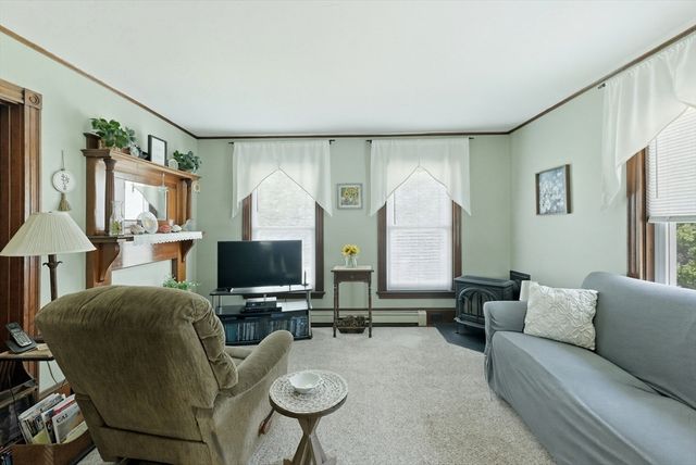 42 Stafford Street, Plymouth, MA 02360