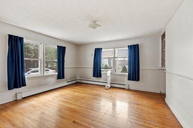 3735 Chestnut Hill Ave, Athol, MA 01331