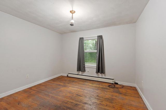 3735 Chestnut Hill Ave, Athol, MA 01331