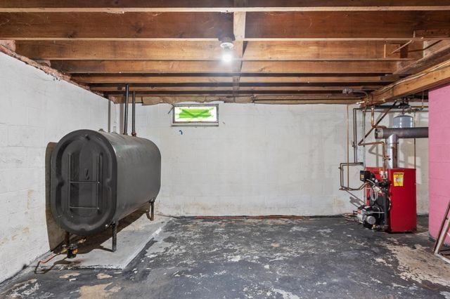 3735 Chestnut Hill Ave, Athol, MA 01331