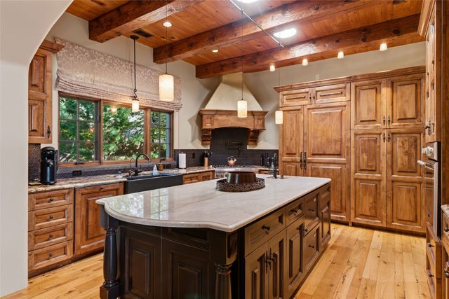 1145 South Summit Ridge, Santa Fe, NM 87501