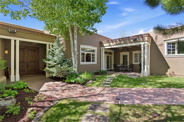 1145 South Summit Ridge, Santa Fe, NM 87501