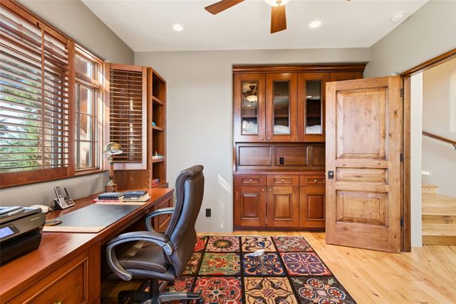 1145 South Summit Ridge, Santa Fe, NM 87501