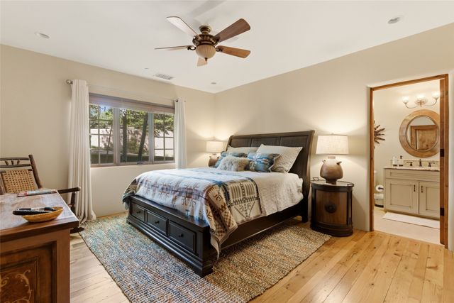 1145 South Summit Ridge, Santa Fe, NM 87501