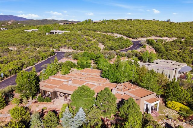 1145 South Summit Ridge, Santa Fe, NM 87501