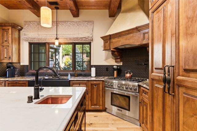 1145 South Summit Ridge, Santa Fe, NM 87501