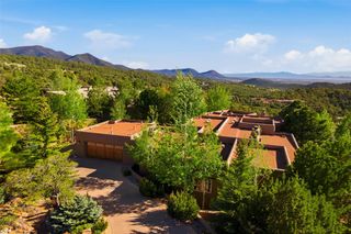 1145 South Summit Ridge, Santa Fe, NM 87501