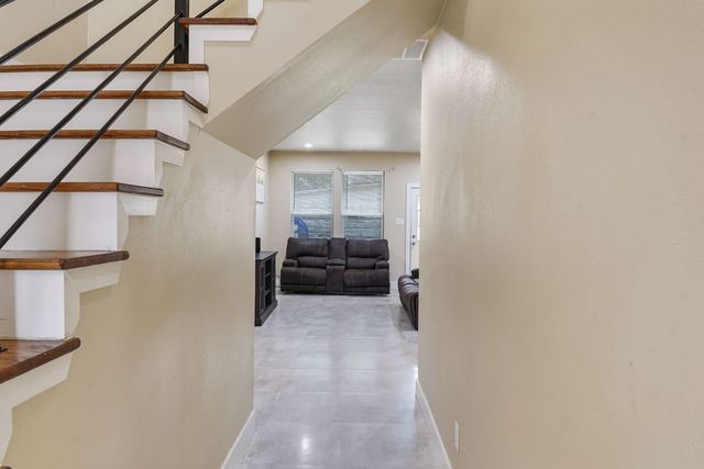 216 Craig Street, Sulphur Springs, TX 75482