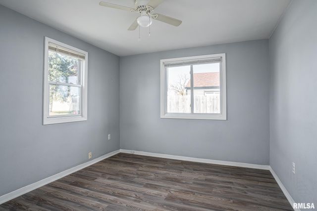 1310 39TH Street, Moline, IL 61265