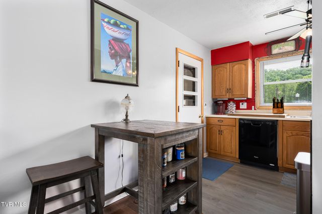 253 Fairford Lane, Blountville, TN 37617