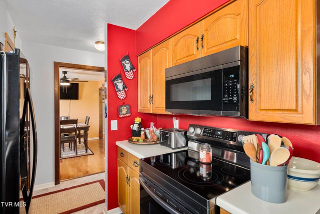 253 Fairford Lane, Blountville, TN 37617