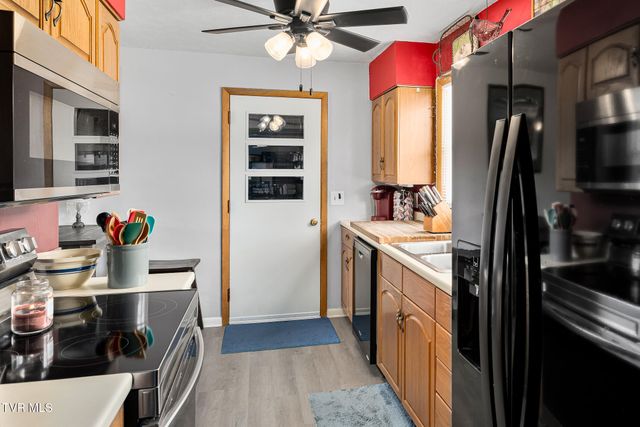 253 Fairford Lane, Blountville, TN 37617