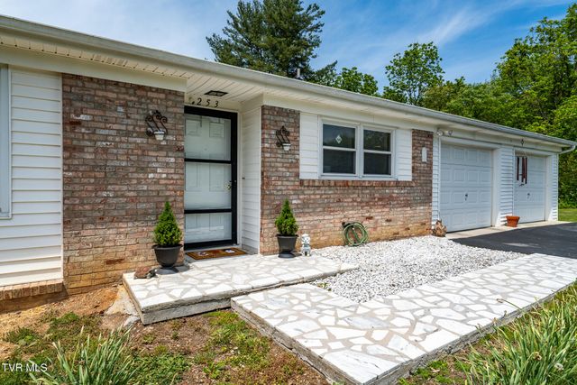 253 Fairford Lane, Blountville, TN 37617