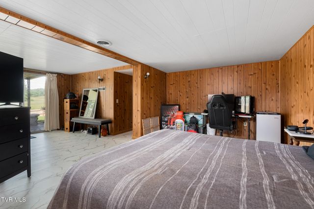 253 Fairford Lane, Blountville, TN 37617