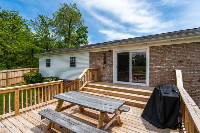 253 Fairford Lane, Blountville, TN 37617