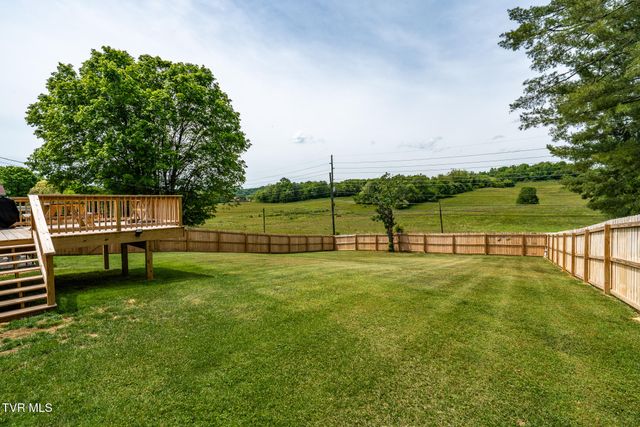 253 Fairford Lane, Blountville, TN 37617