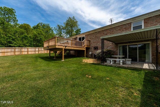 253 Fairford Lane, Blountville, TN 37617