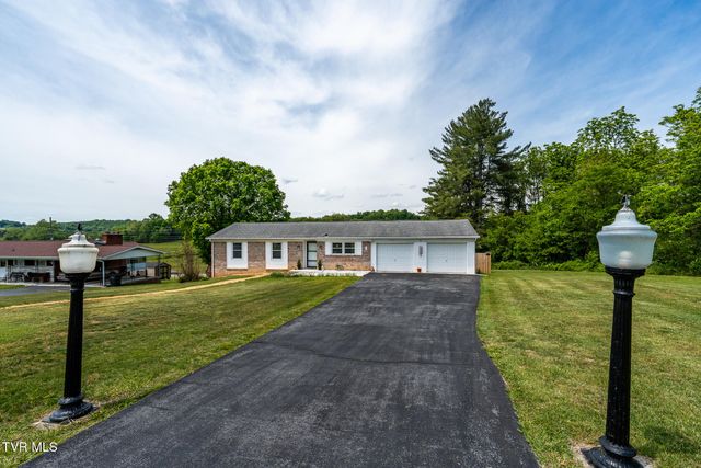 253 Fairford Lane, Blountville, TN 37617