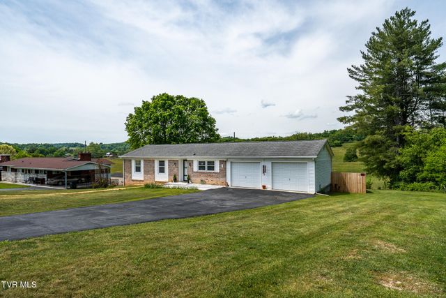 253 Fairford Lane, Blountville, TN 37617