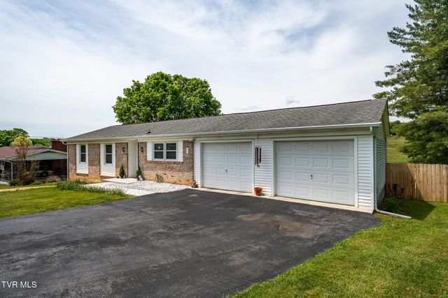 253 Fairford Lane, Blountville, TN 37617