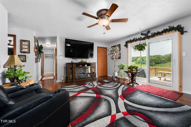 253 Fairford Lane, Blountville, TN 37617