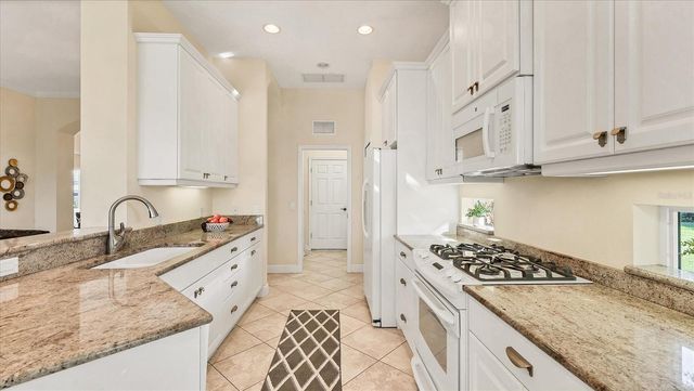 1720 85TH COURT NW, Bradenton, FL 34209