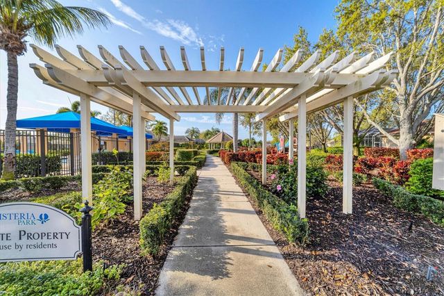 1720 85TH COURT NW, Bradenton, FL 34209