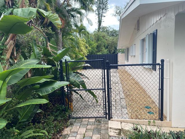 535 Flamevine Lane, Vero Beach, FL 32963